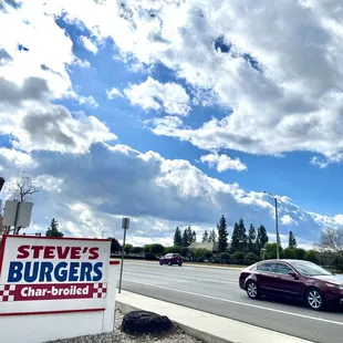 Steve&apos;s Burgers