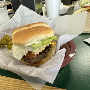 1/3 pound bacon cheeseburger