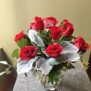 Short Stem red roses