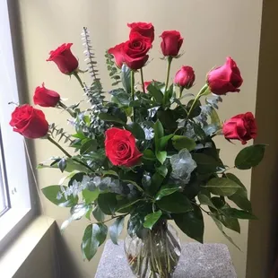 Long stem red roses