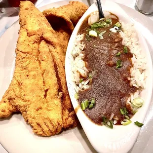 Fried fresh snapper and rice and gravy