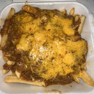 Chill cheese fries (large)