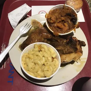 Smothered Chicken, Mac &amp; Cheese and yam !