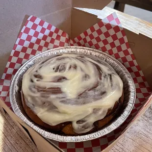 Cinnamon roll