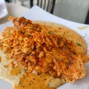 Catfish and grits next level vibes!