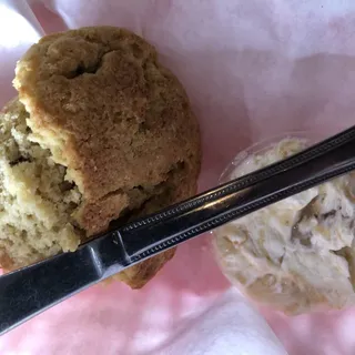 Banana cornbread