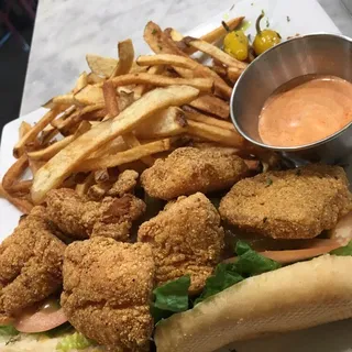 Catfish Po'Boy