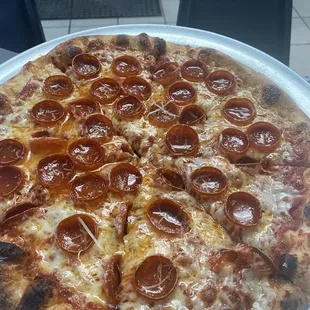 Medium pepperoni