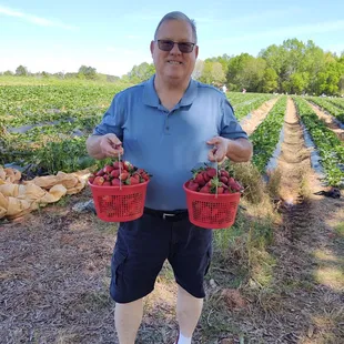 Looking forward to my Cake!!!!!!