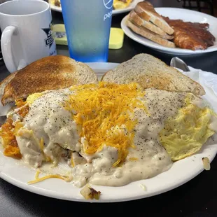 Farmers omlette with the amazing gravy!