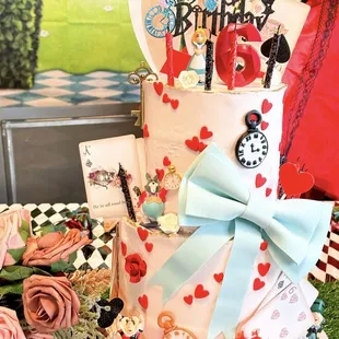Alice In Wonderland 6th Birthday Cake