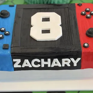 NINTENDO SWITCH CAKE