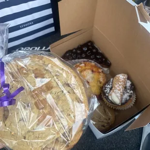 Salted Caramel Cookie, Cranberry Muffin, Buttermilk Blueberry Torte, Cannoli Cupcake, and a Chocolate Chip Cookie