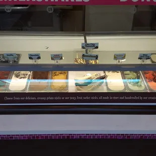 No more gelato sticks here. Gelato, cake sticks, frozen bananas have replaced them.
