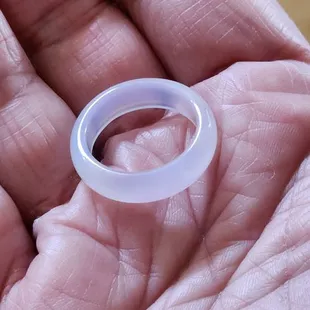 White Agate ring!!