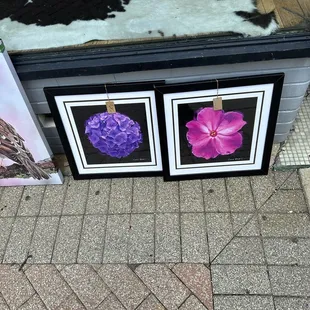 It&apos;s art on the street. Street art?