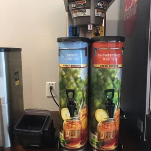 Teas: sweet or unsweetened