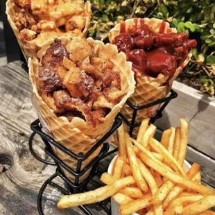 food, fried chicken, bbq wings, poultry, fried chicken wings, chicken, bbq chicken, chicken wings and fried chicken, chicken wings