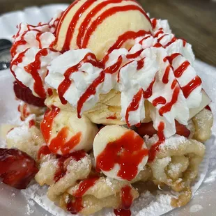 The OG split. Strawberries and bananas with syrup and vanilla ice cream