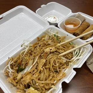 Pad Thai - and rolls... so delish...