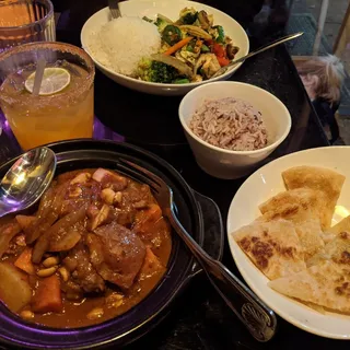 Roti Paratha Vegan Green Curry Dinner