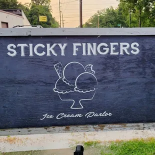 Sticky Fingers sign