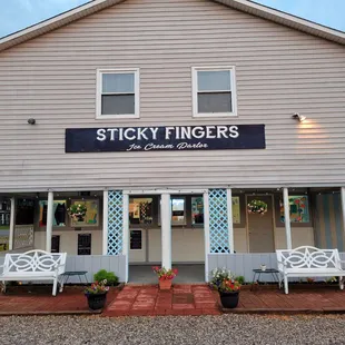 Sticky Fingers