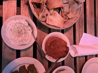 Osteria Ama