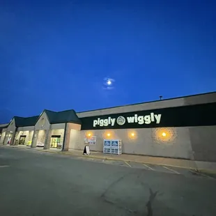 Piggly Wiggly