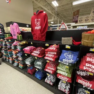 Piggly Wiggly Merch