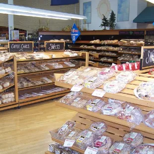 Enjoy a sweet treat from our bakery department including magnificent m uffins, fresh baked donuts, pies, cookies, rolls, and ...