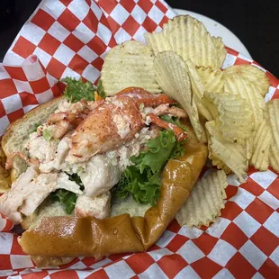 Lobster roll