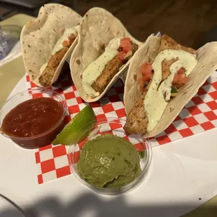 Blackened mahi mahi tacos