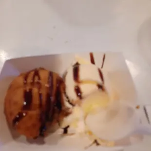 Deep fried oreo and vanilla ice cream..amazing!