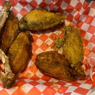 8 Piece Wings Happy Hour