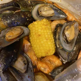 Shrimp mussels corn sausage and potato