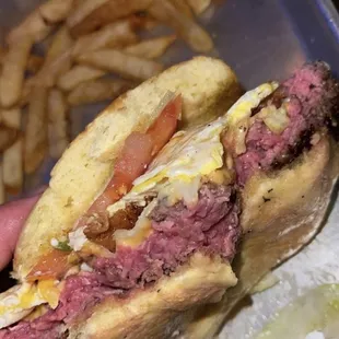 Pitt rare burger
