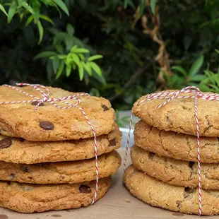 a stack of chocolate chip cookies