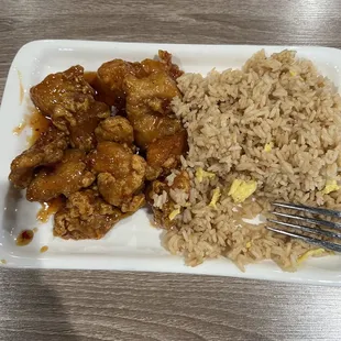 General Tsos chicken with fried rice (lunch portion)