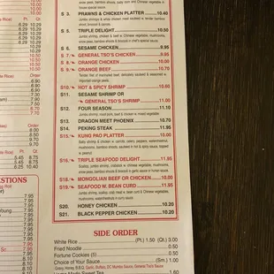 Noticed they didn't have pictures of the menu.  Great FRESH ingredients. The kitchen always looks very clean!