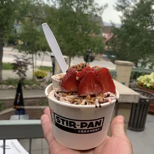 Strawberry Graham Cracker