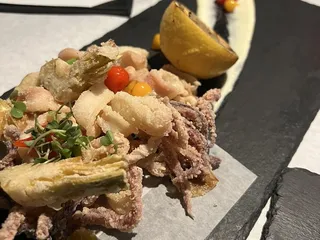 Alexander Pierce Restaurant