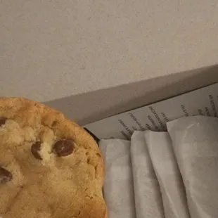 Chocolate Chip cookie
