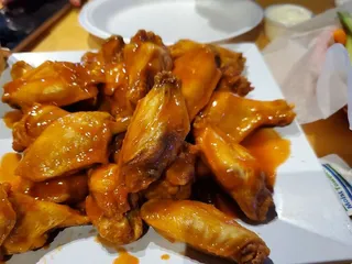 Norton's Sports Bar & Grill