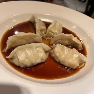 Steamed gyoza