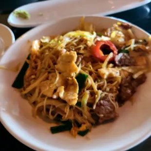 ramen and noodles, food