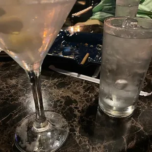 drink, oysters and mussels