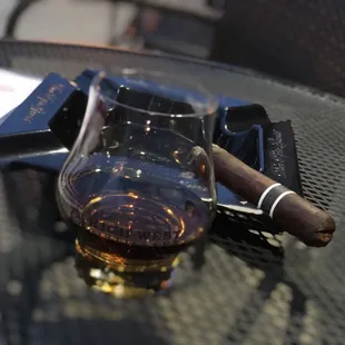 Bookers and RoMa Craft