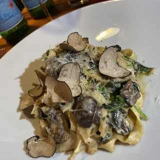 Mushroom & Truffle Tagliatelle