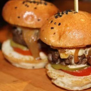 The Lil Brgs were made with wagyu beef, special sauce &amp; a sesame seed bun.  The wagyu beef on the Lil' Brgs was drool worthy.